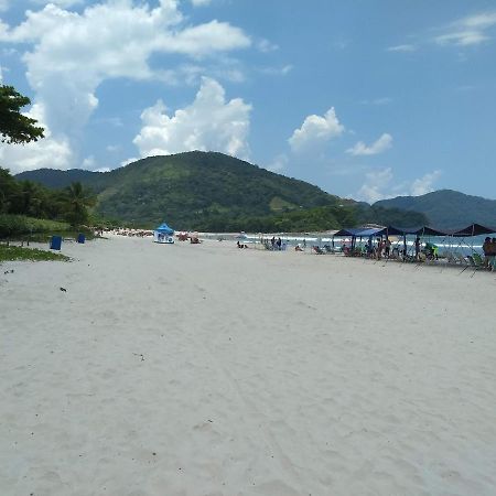 Casas 100M Da Praia Camburi  Luaran gambar